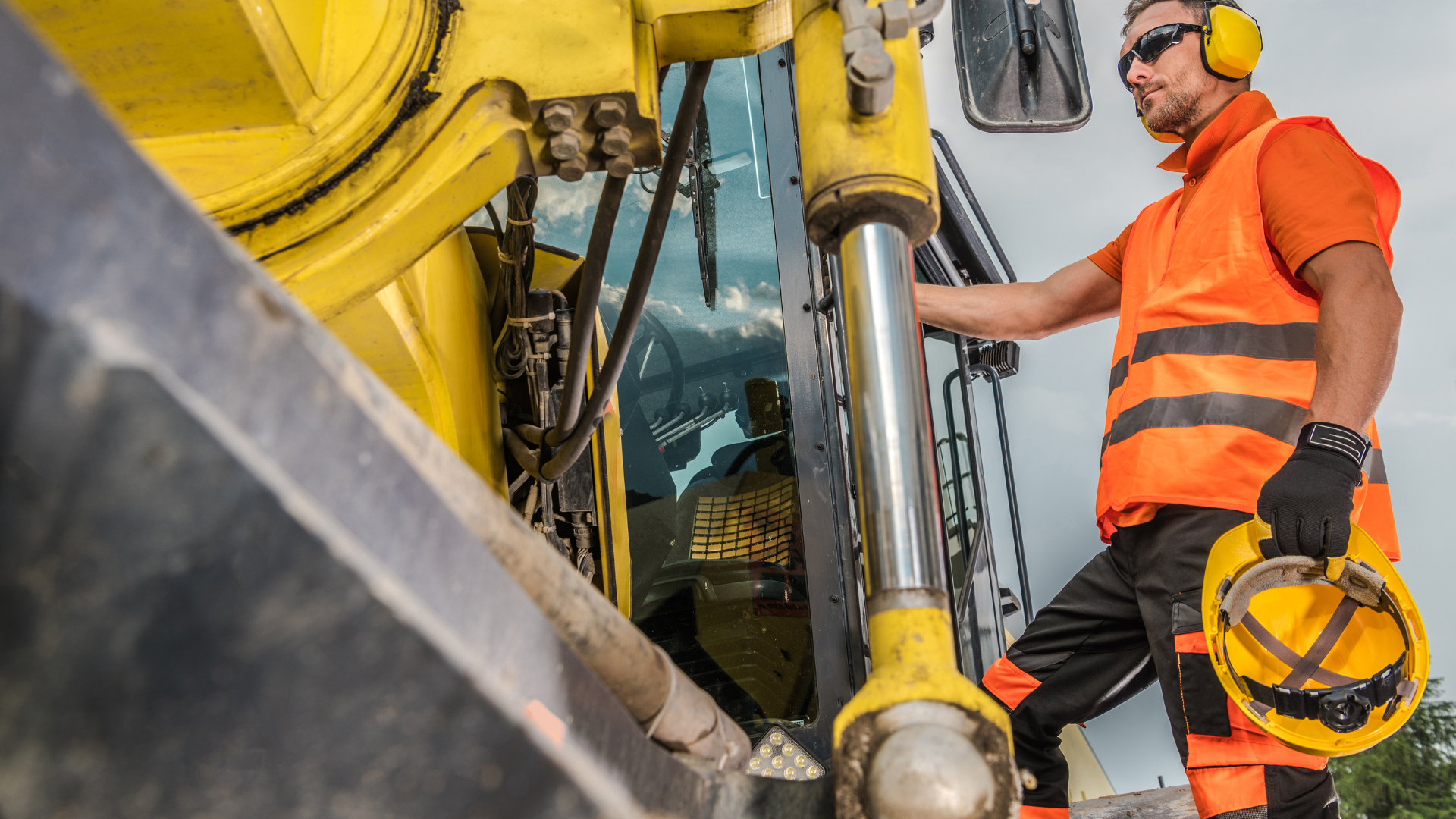 Red Seal Heavy Duty Equipment Technician / Operator Review Program